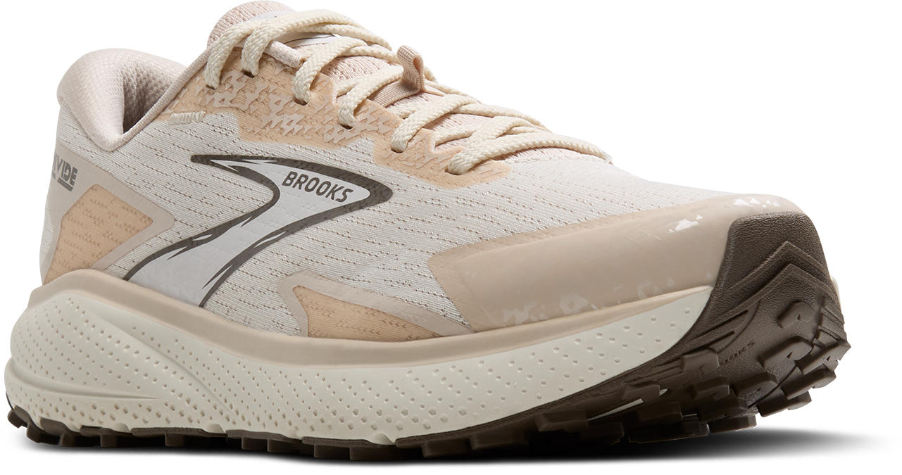 BROOKS Women's Divide 5 (151 - Coconut/Almond Peach/Falcon)
