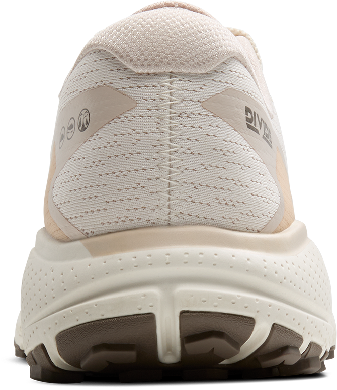 BROOKS Women's Divide 5 (151 - Coconut/Almond Peach/Falcon)