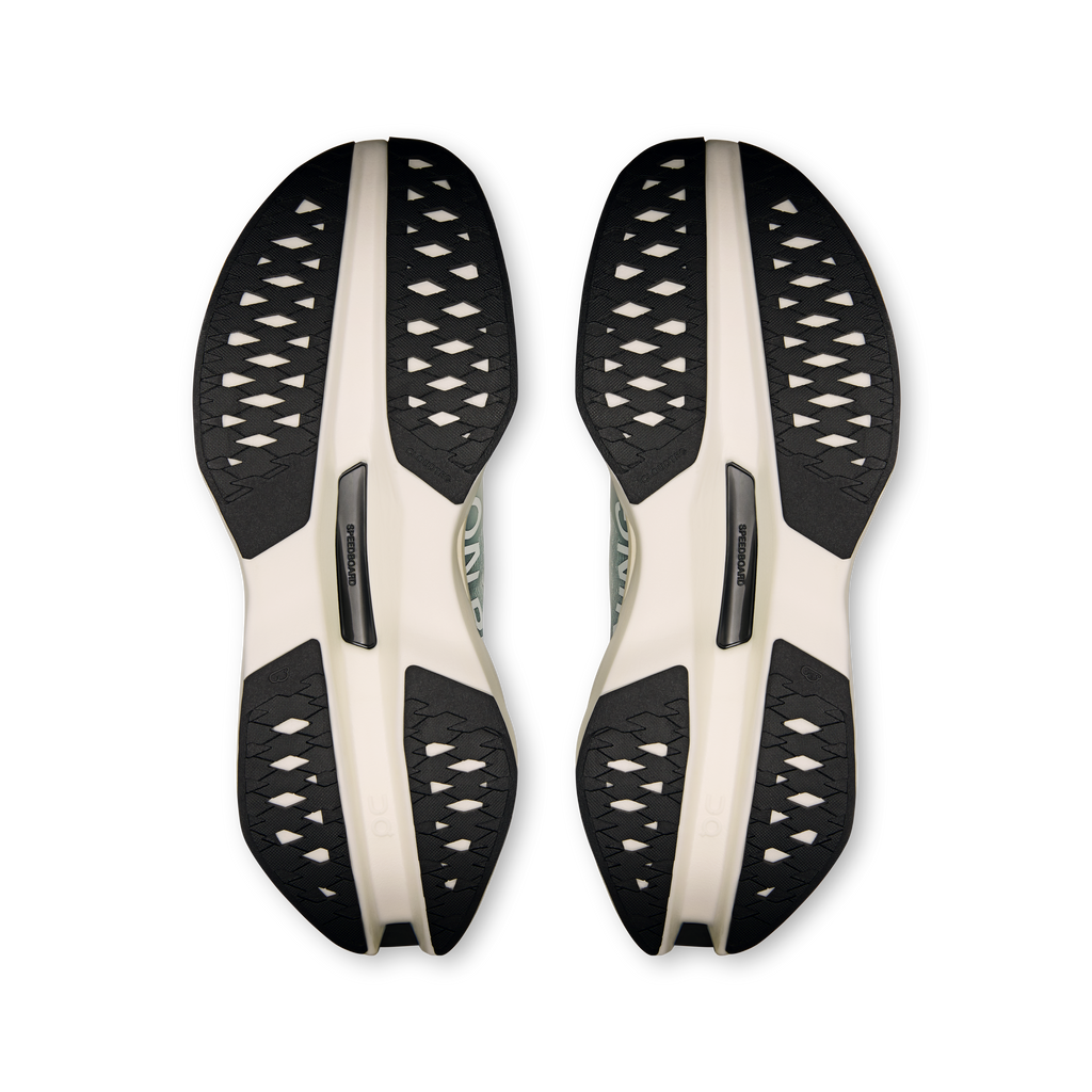 On Men's Cloudboom Max (White/Black)