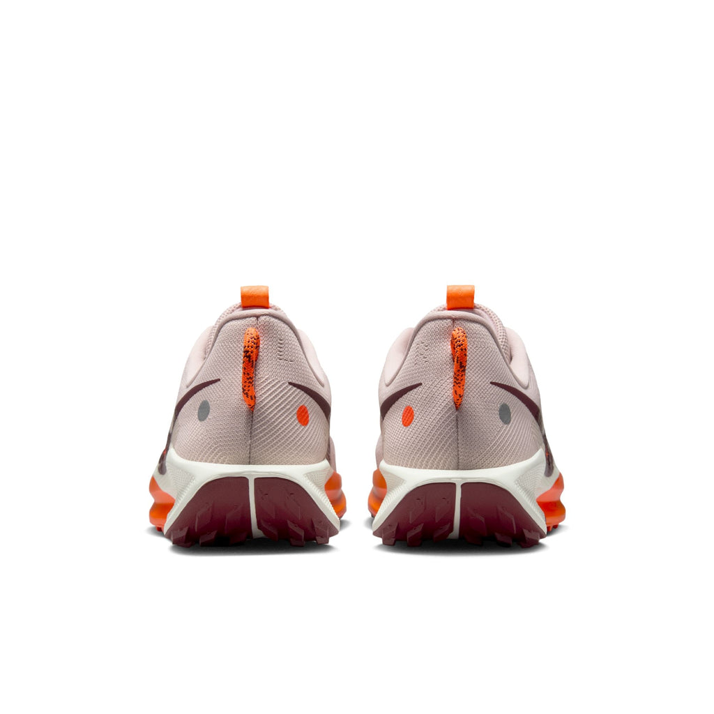 Nike Men’s React Pegasus Trail 5 (600 - Silt Red/Dark Team Red-Hyper Crimson)