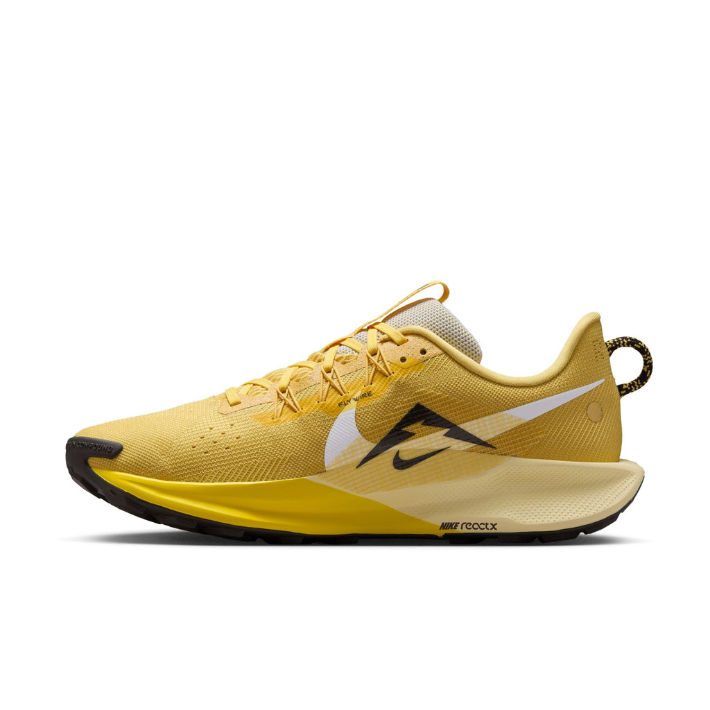 Nike Men’s React Pegasus Trail 5 (700 - Saturn Gold/White-Lightening-Alabaster)