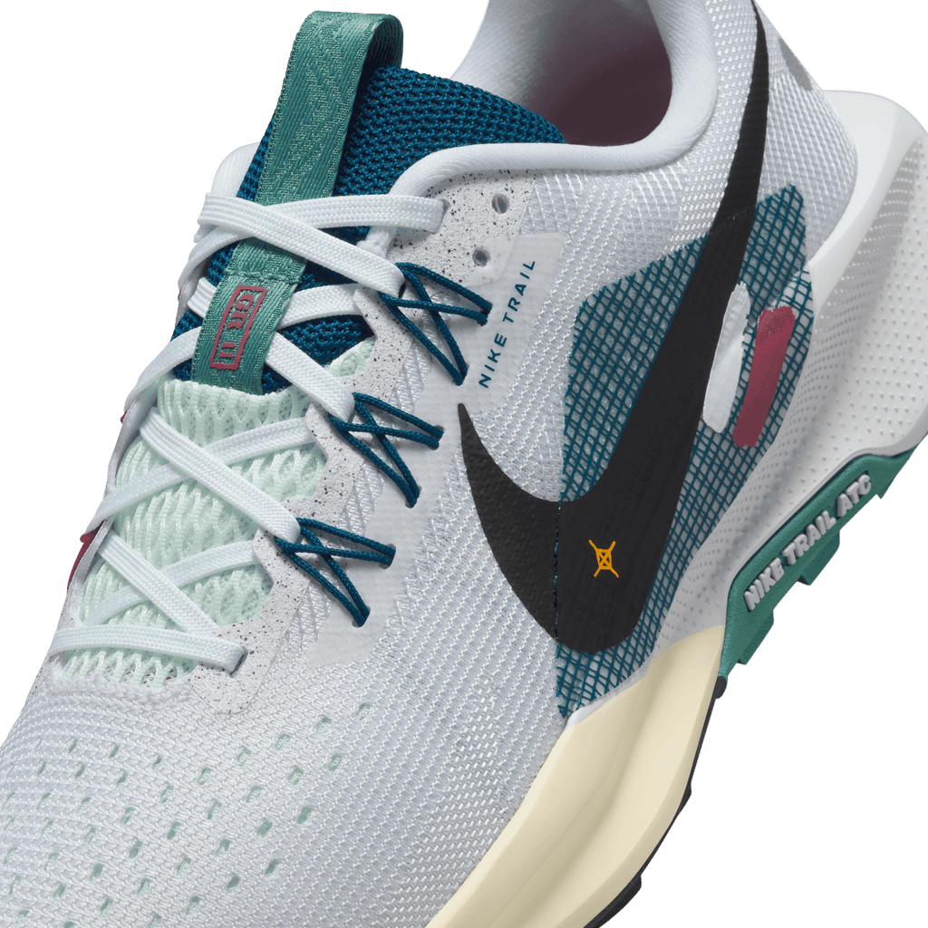 Nike Women’s React Pegasus Trail 5 (100 - White/Black-Court Blue-Cedar)