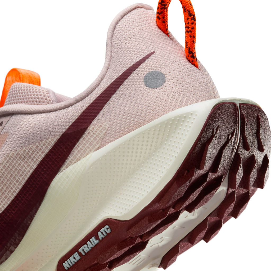 Nike Women’s React Pegasus Trail 5 (602 - Silt Red/Dark Team Red-Hyper Crimson)
