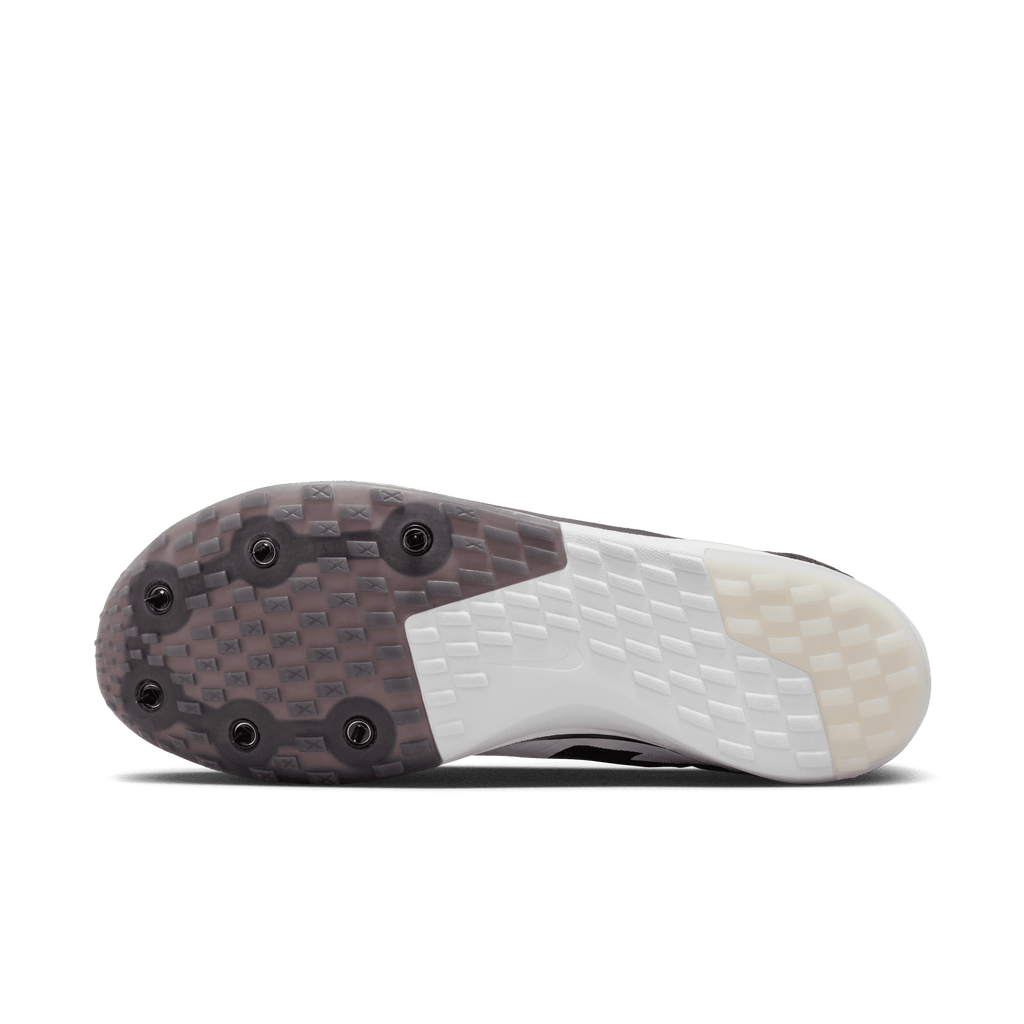Nike Unisex Zoom Rival XC 6 (001 - Black/Metallic Silver-DK Smoke Grey)