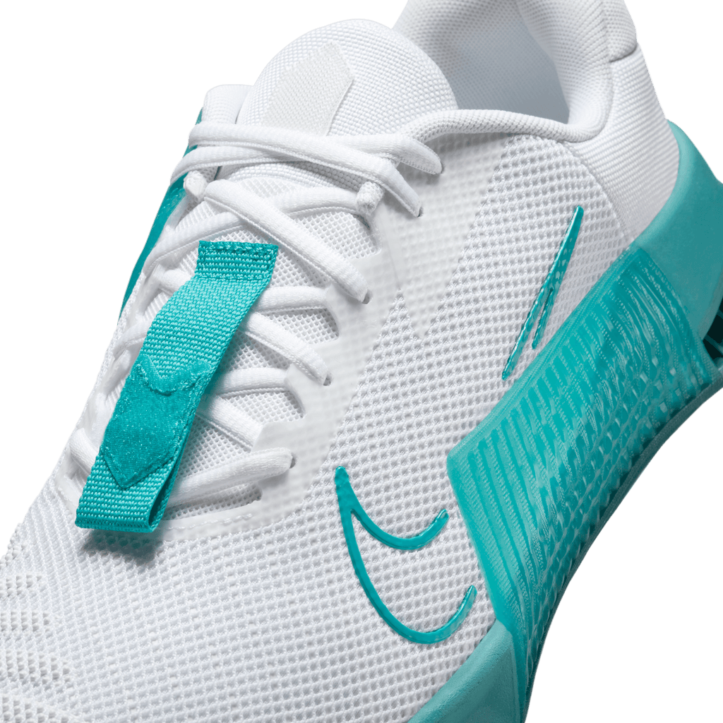 Nike Men’s Metcon 9 (105 - White/Smokey Blue/Midnight Turquoise/Dusty Cactus)