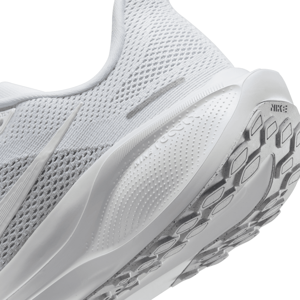 Nike Women's Pegasus 41 (102 - White/White-Pure Platinum)