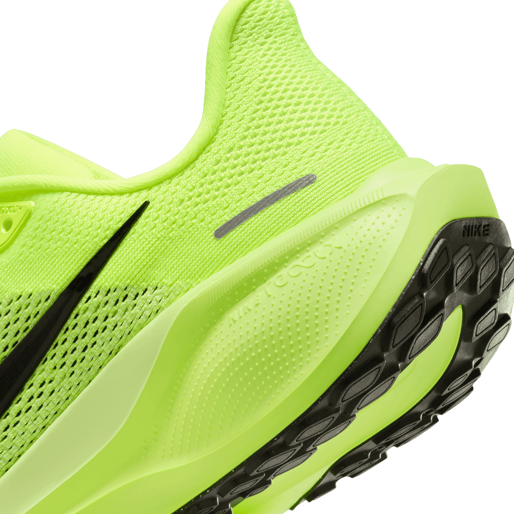 Nike Women's Pegasus 41 (701 - Volt/Black-Barley Volt)
