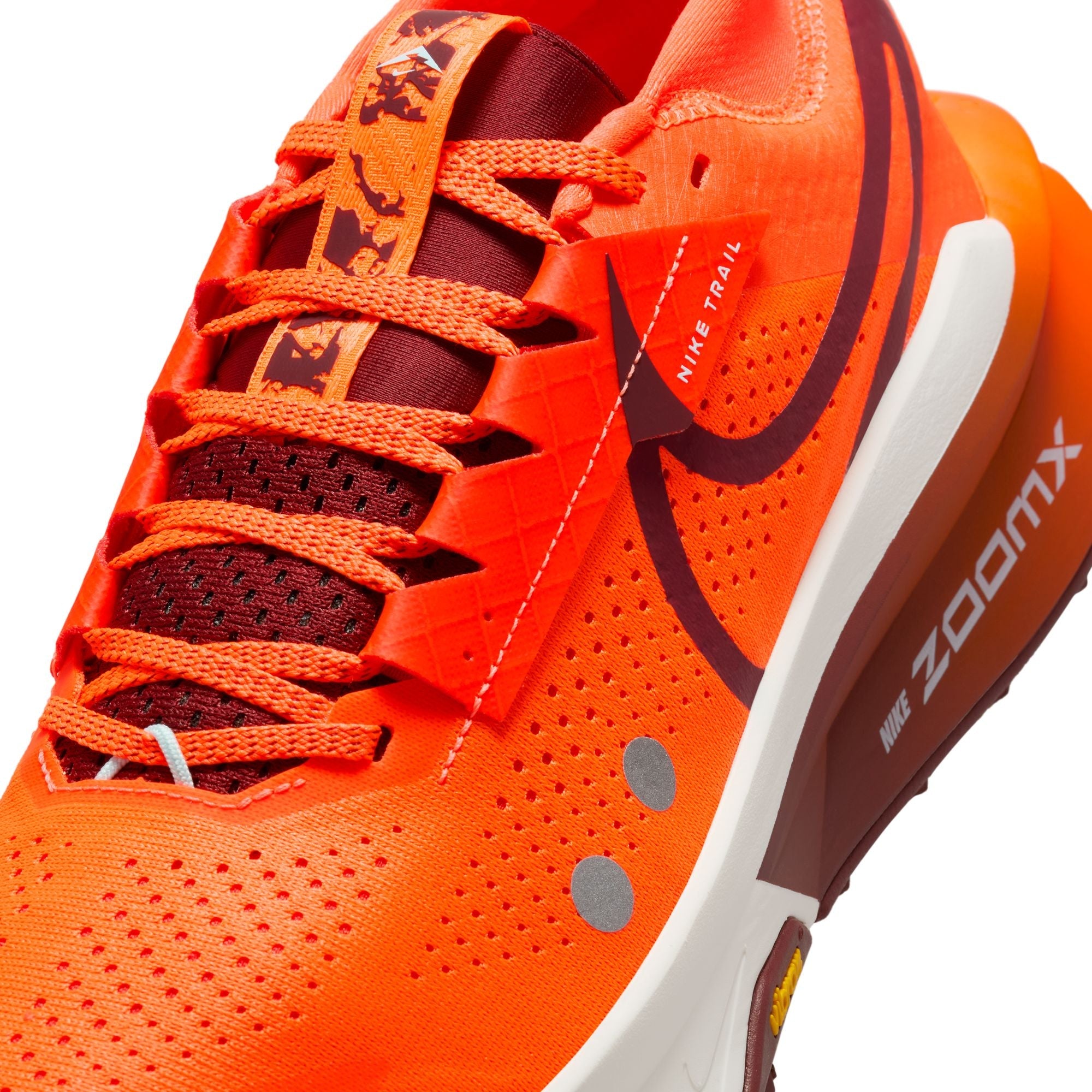 Nike Men’s Zegama Trail 2 (800 - Hyper Crimson/Dark Team Red-Glacier Blue)