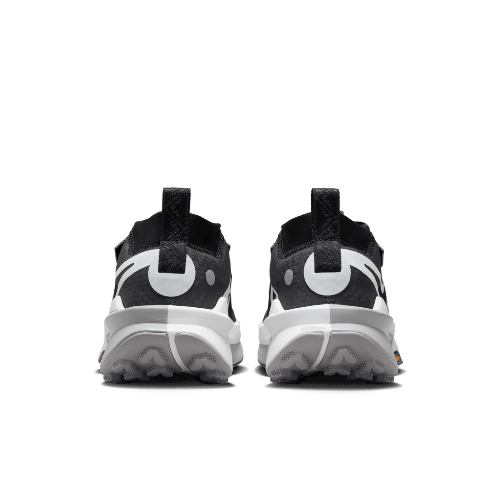 Nike Women’s Zegama Trail 2 (001 - Black/White-Wolf Grey-Anthracite)
