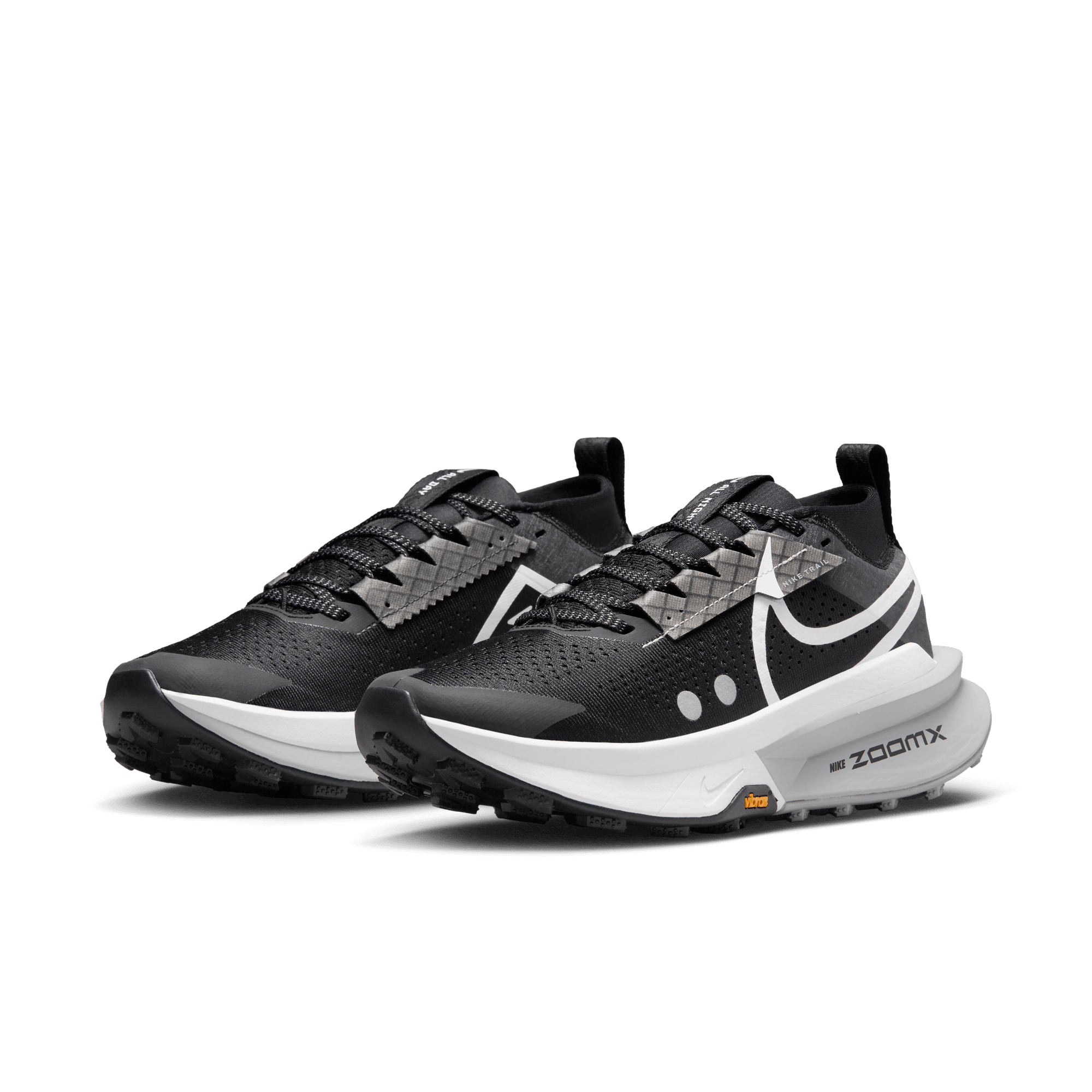 Nike Women’s Zegama Trail 2 (001 - Black/White-Wolf Grey-Anthracite)