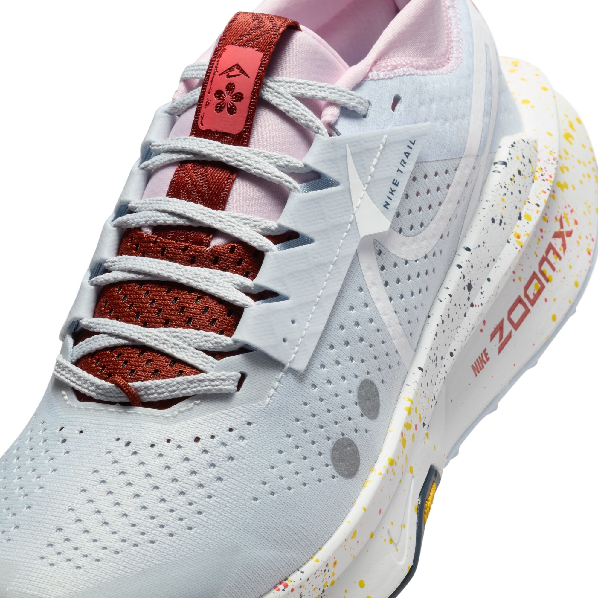 Nike Women’s Zegama Trail 2 (006 - Pure Platinum/White-Football Grey)
