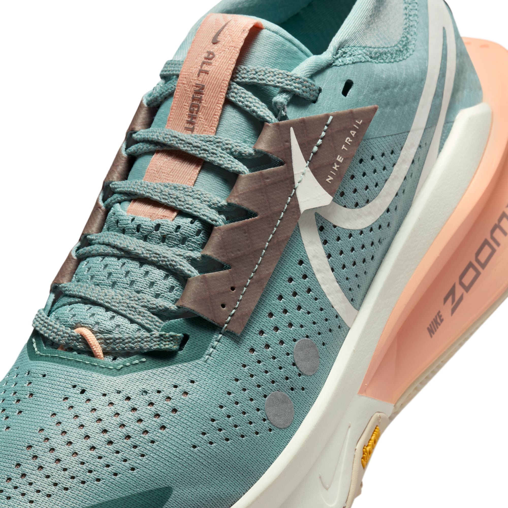 Nike Women’s Zegama Trail 2 (008 - Cannon/Soft Pearl-Orange Chalk)