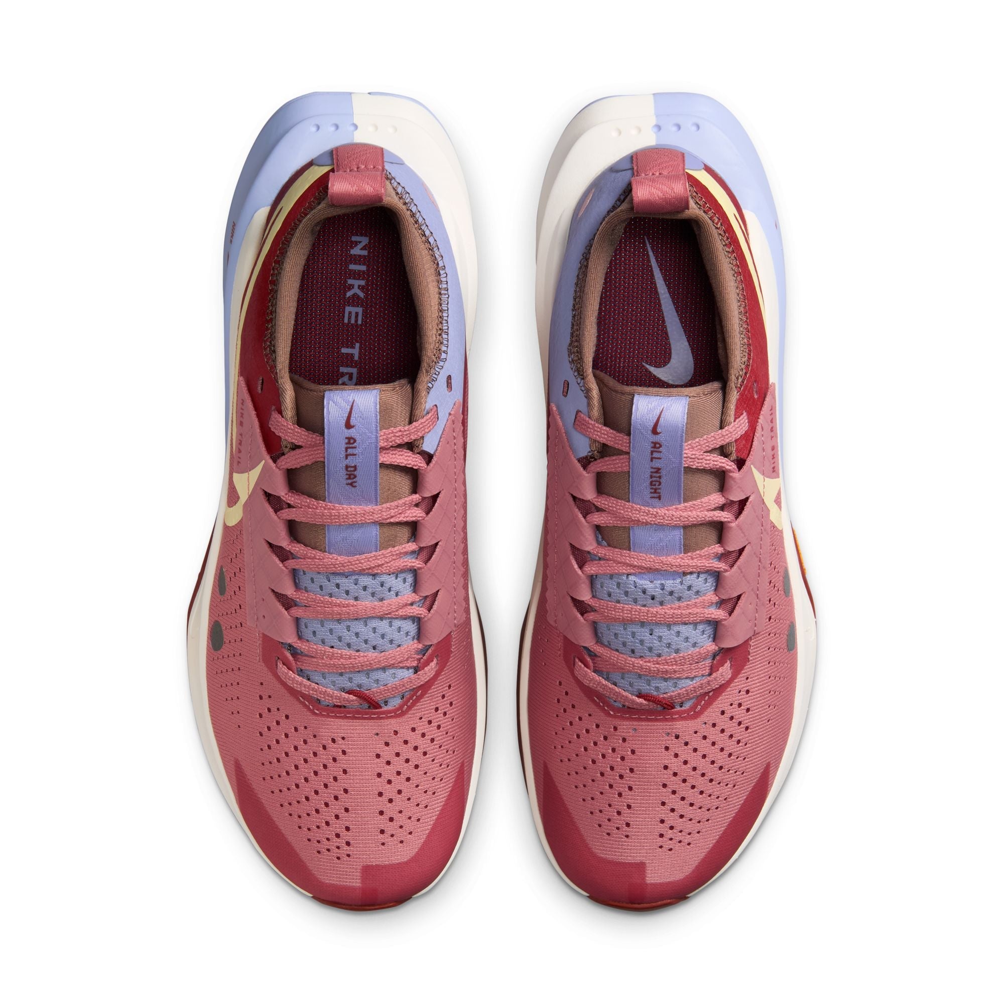 Nike Women’s Zegama Trail 2 (600 - Red Stardust/Alabaster-Mars Stone)