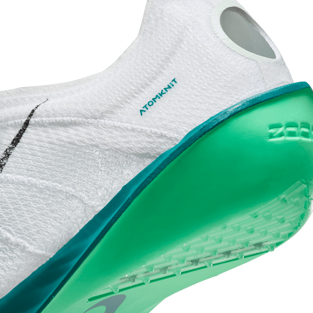 Nike Unisex Victory 2 (100 - White/Black-Bright Spruce-Electrical Algae)