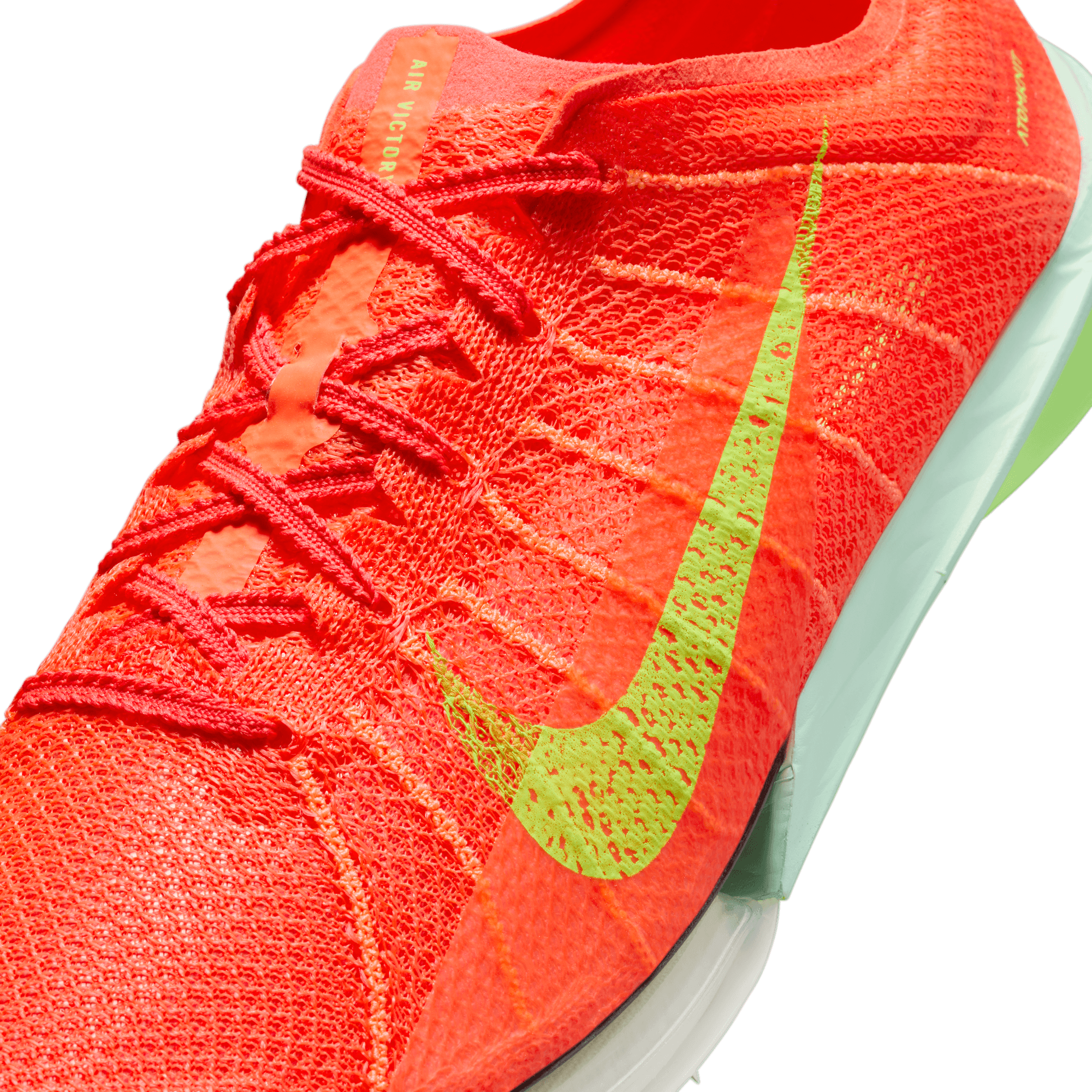 Nike Unisex Victory 2 (600 - Bright Crimson/Washed Coral-Hyper Orange)