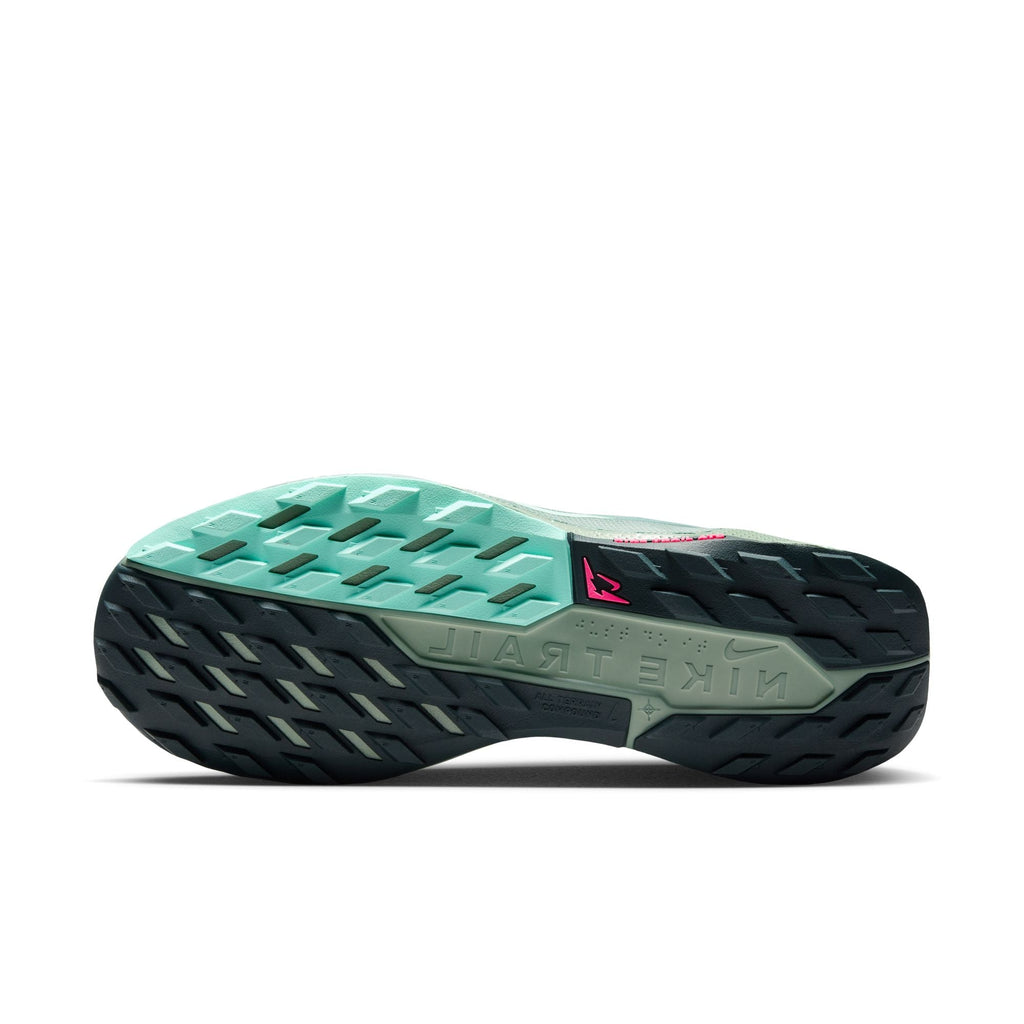 Nike Men’s React Pegasus Trail 5 GORE-TEX (013 - Light Silver/Seaweed/Clay Green)