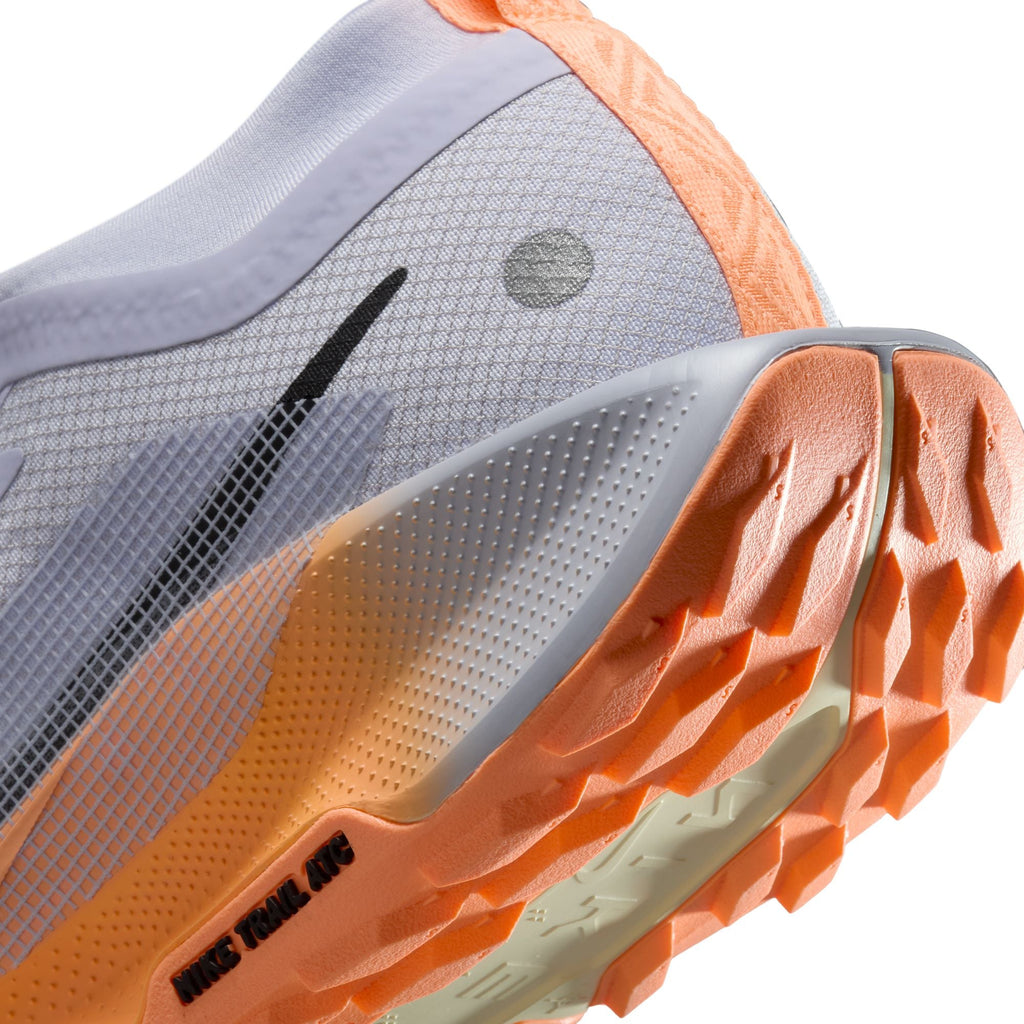 Nike Women’s React Pegasus Trail 5 GORE-TEX (011 - Ghost/Black-Malt-Orange Pulse)