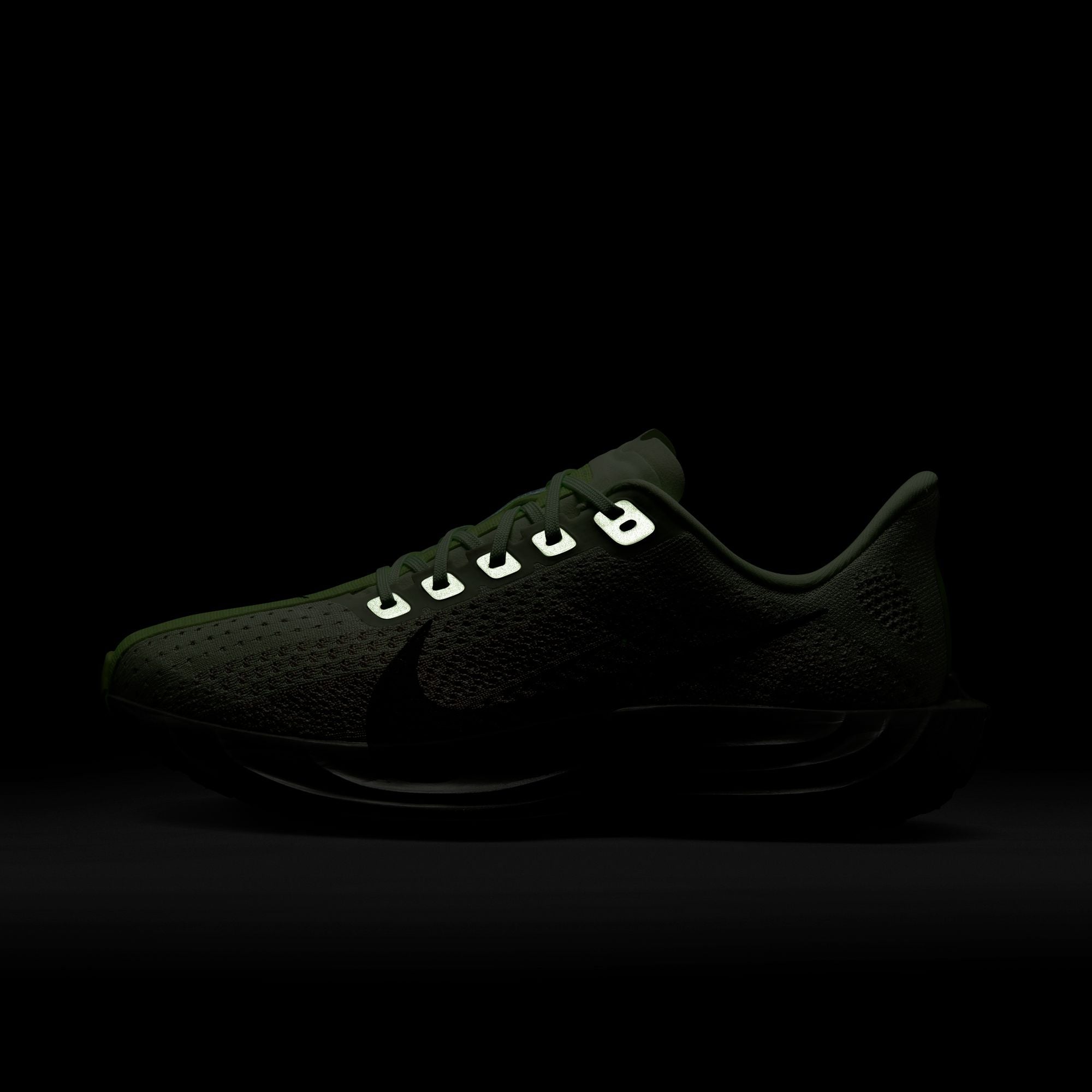 Nike Women’s Pegasus Plus (700 - Barely Volt/Armory Navy-Sesame)