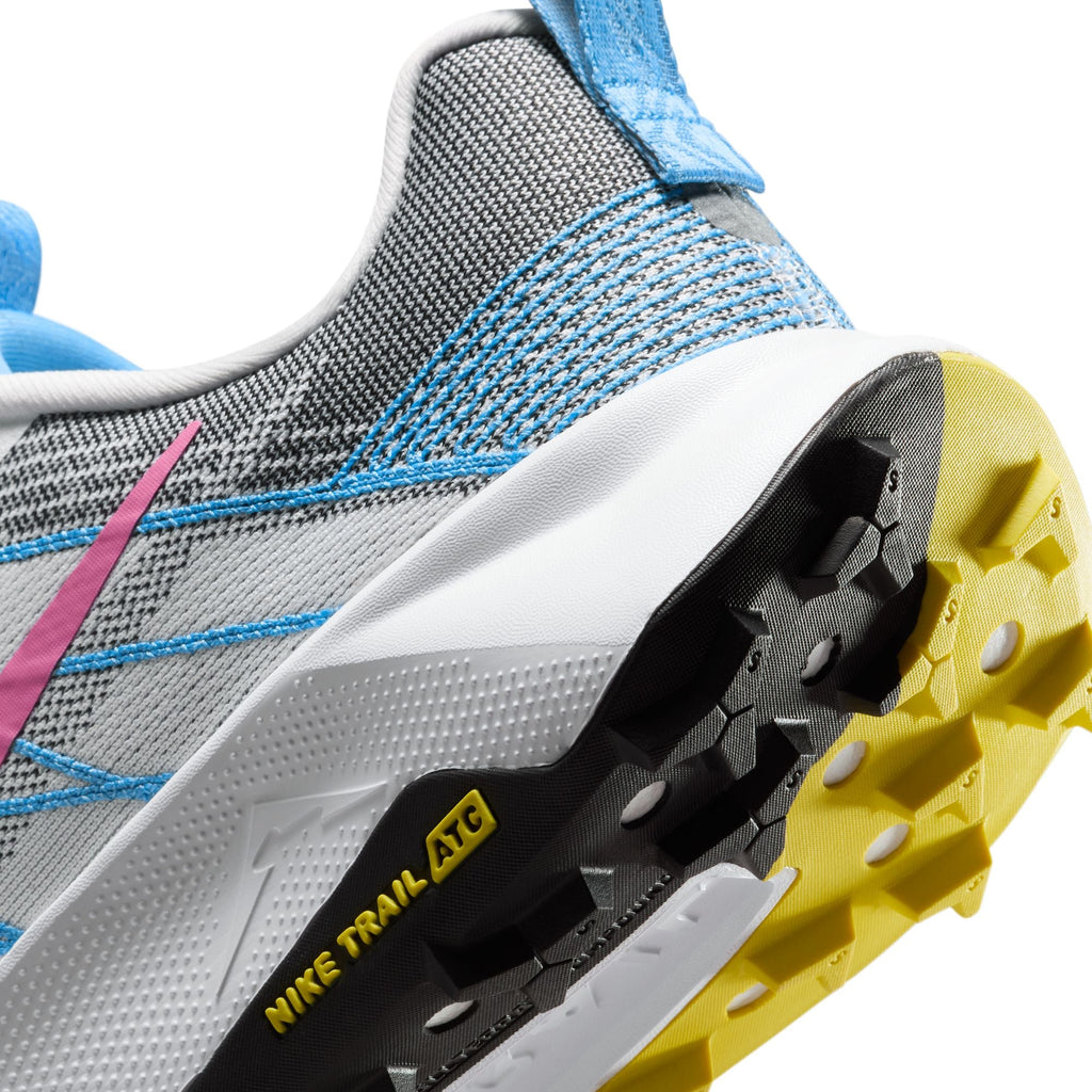 Nike Women’s Wildhorse 10 (100 - White/Playful Pink-Black-University Blue)
