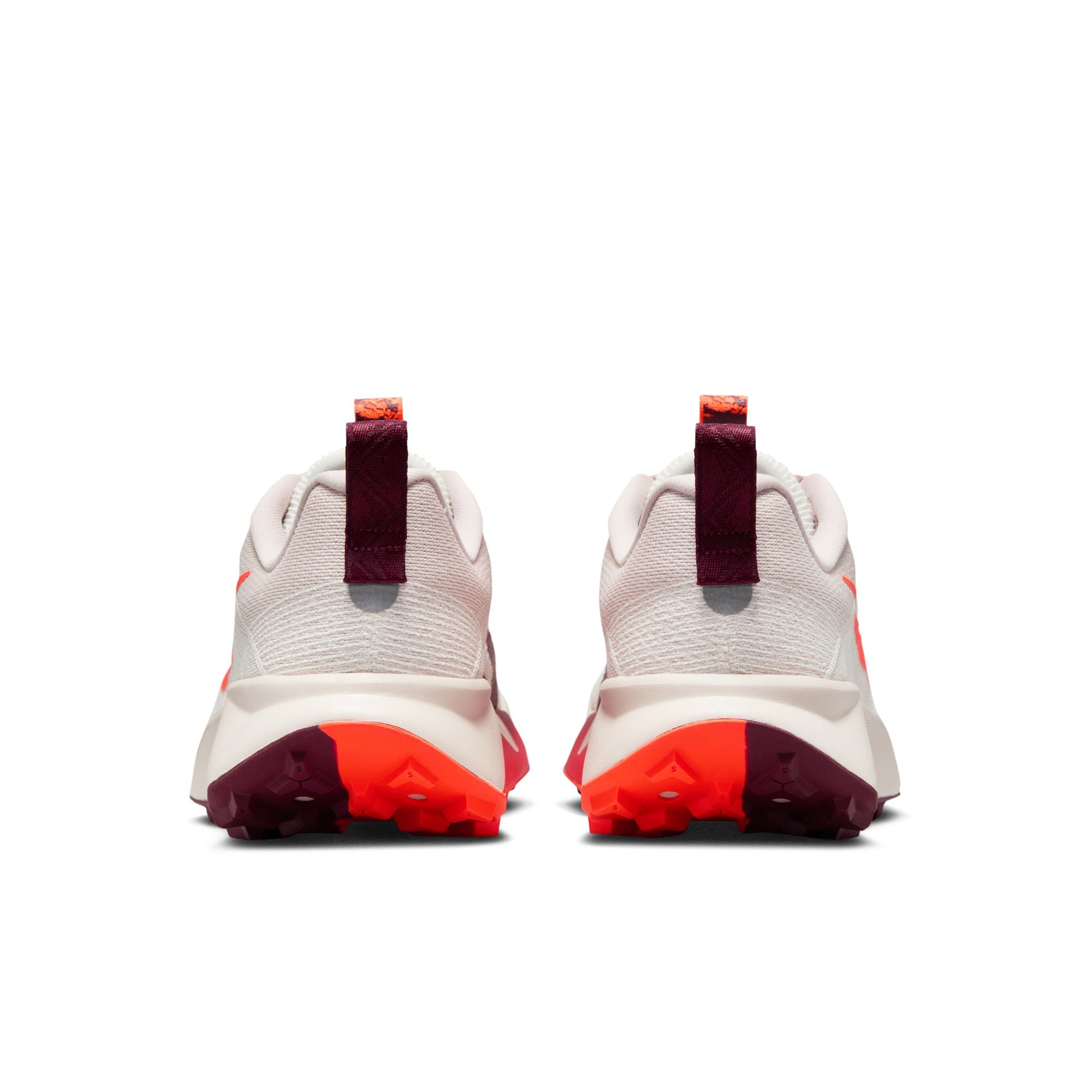 Nike Women’s Wildhorse 10 (102 - Sail/Hyper Crimson-Silt Red)
