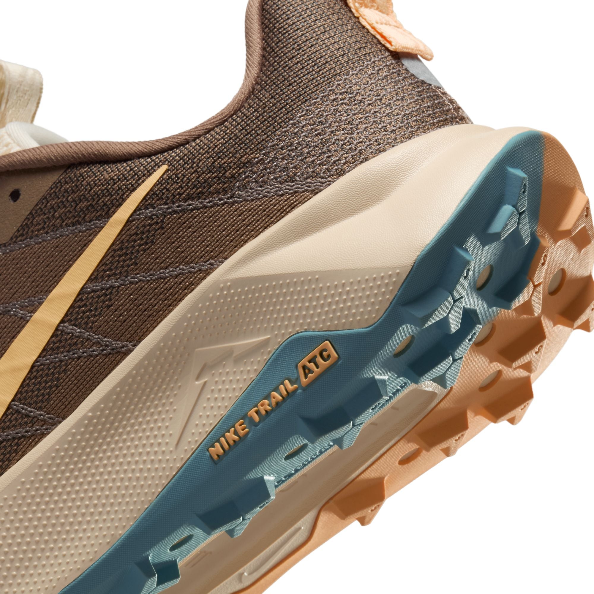 Nike Women’s Wildhorse 10 (201 - Mink Brown/Orange Chalk-Cave Stone)