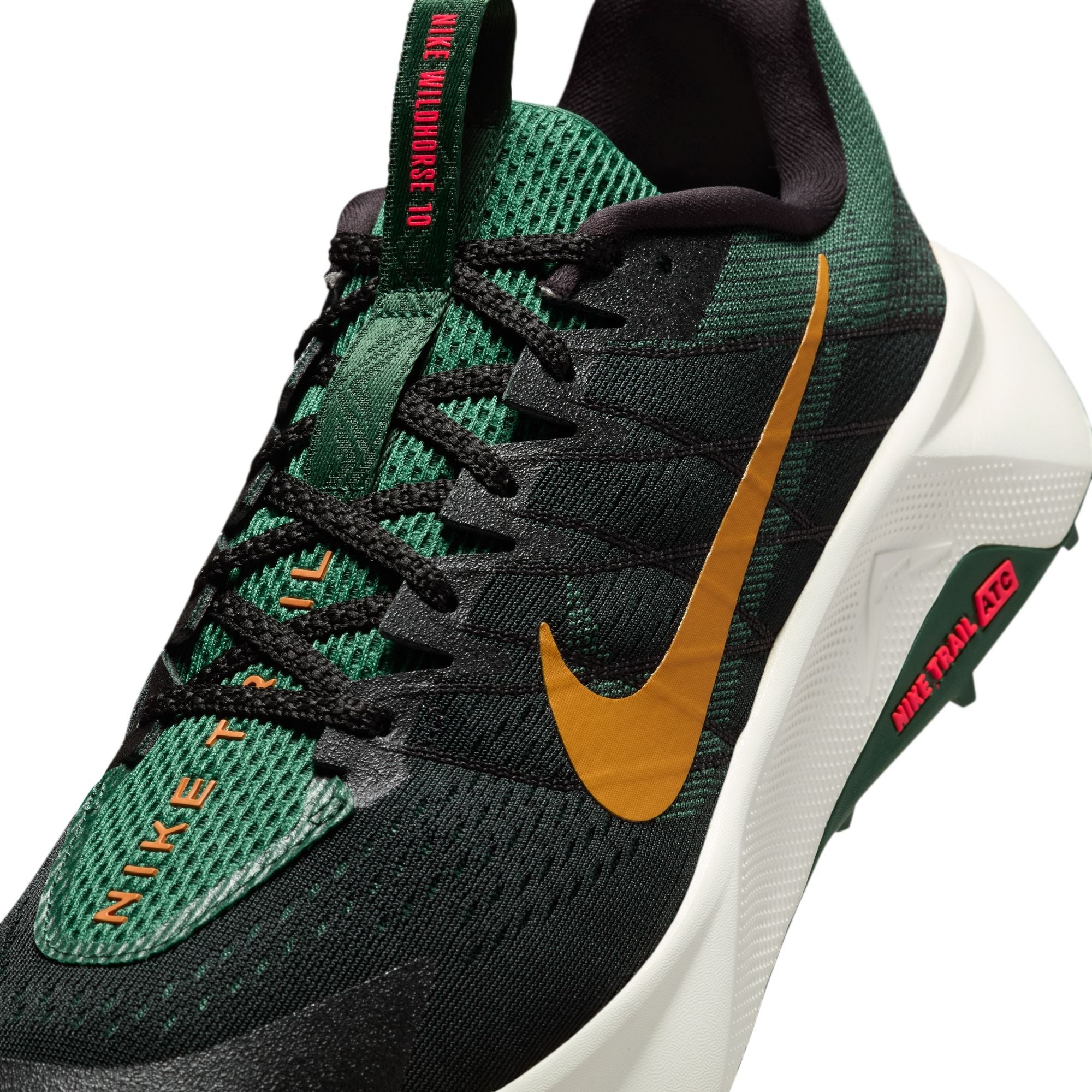 Nike Men’s Wildhorse 10 (005 - Black/Desert Ochre-Fir-Bright Crimson)