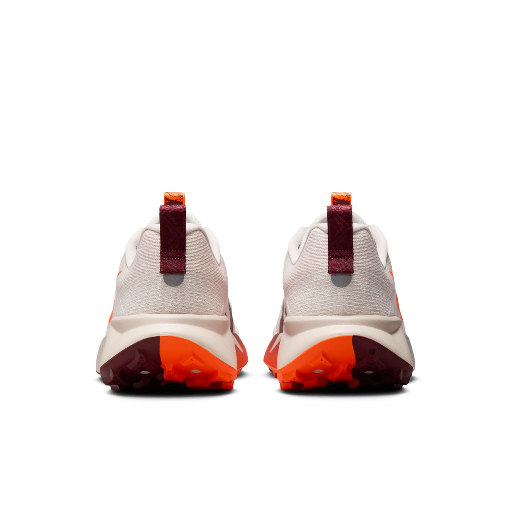 Nike Men’s Wildhorse 10 (102 - Sail/Hyper Crimson-Silt Red)