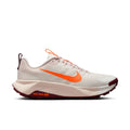Nike Men’s Wildhorse 10 (102 - Sail/Hyper Crimson-Silt Red)