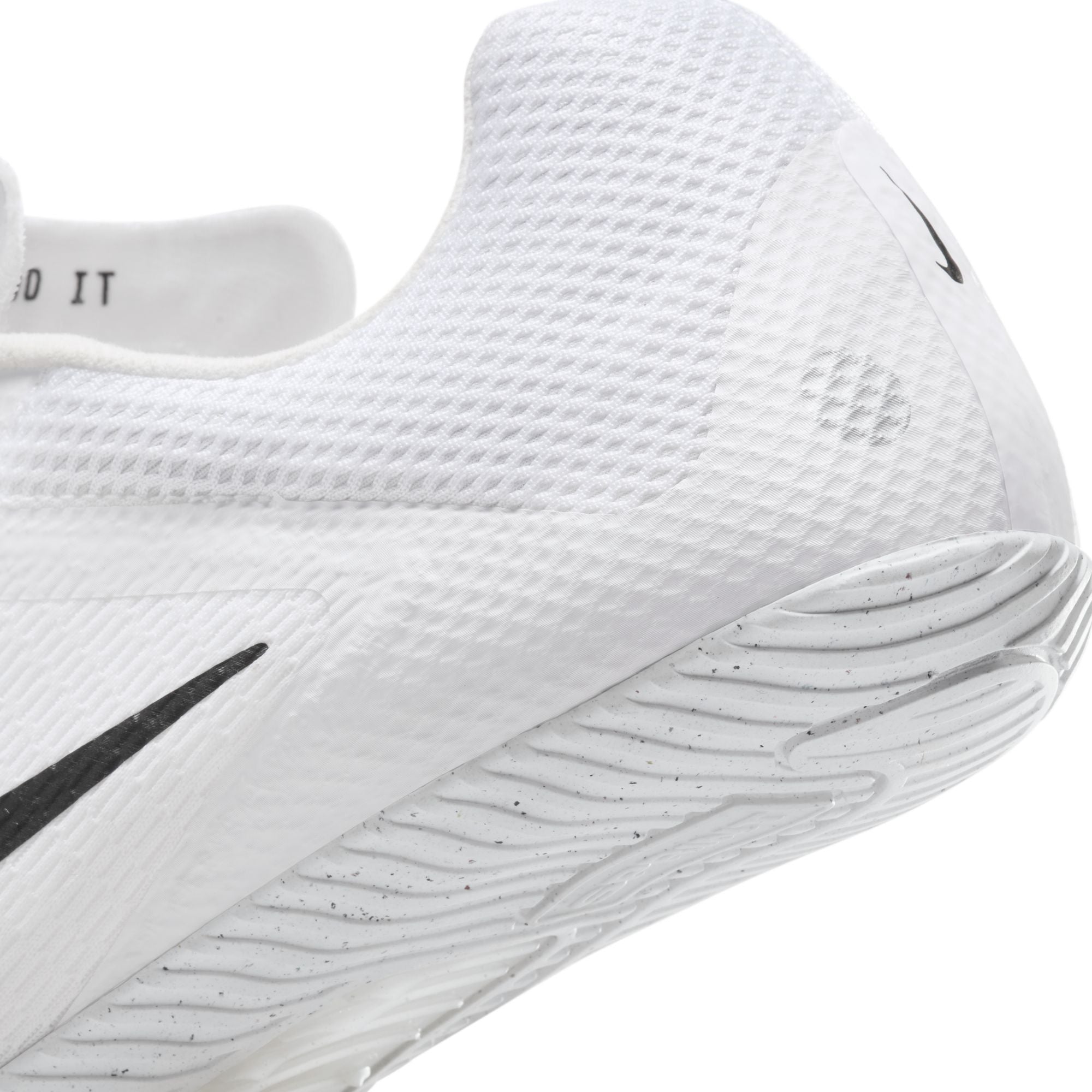 Nike Unisex Zoom Rival Sprint (100 - White/Black-Metallic Silver)