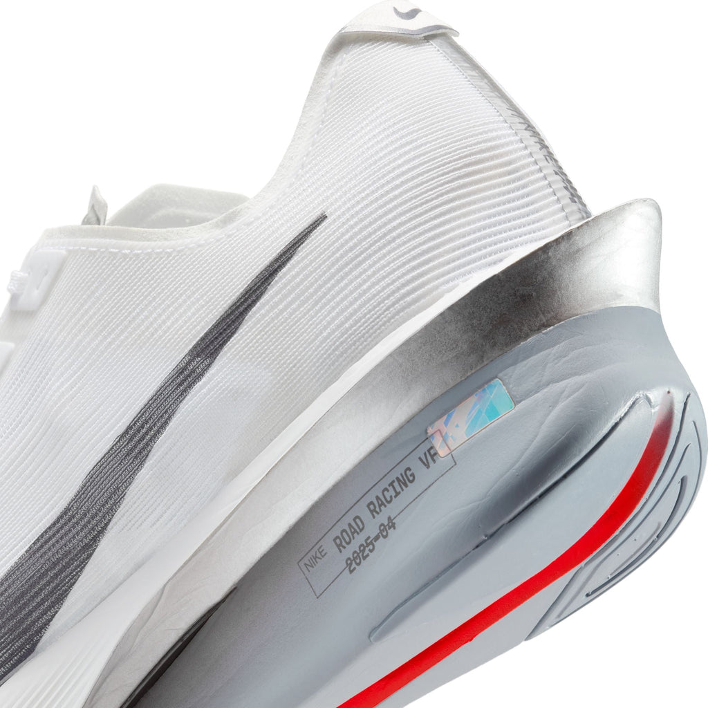 Nike Men’s Vaporfly 4 (100 - White/Gridiron-Obsidian Mist)