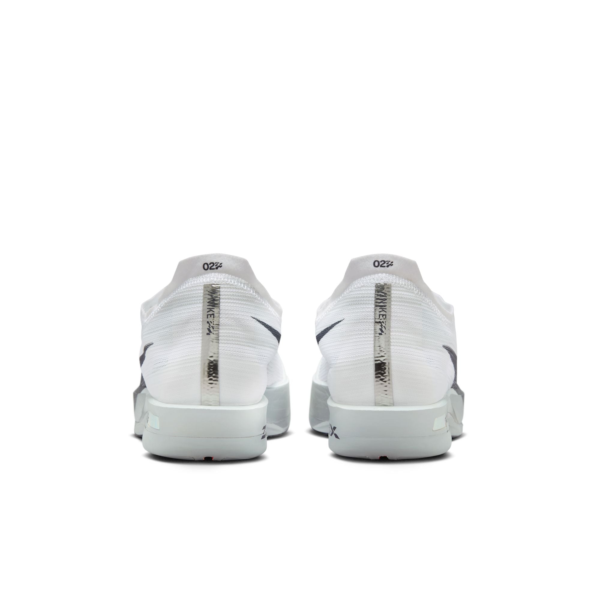 Nike Unisex Streakfly 2 (100 - White/Gridiron-Obsidian Mist)