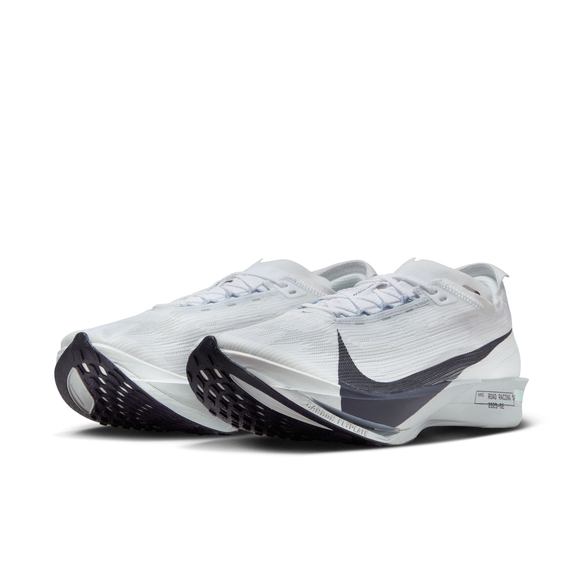 Nike Unisex Streakfly 2 (100 - White/Gridiron-Obsidian Mist)