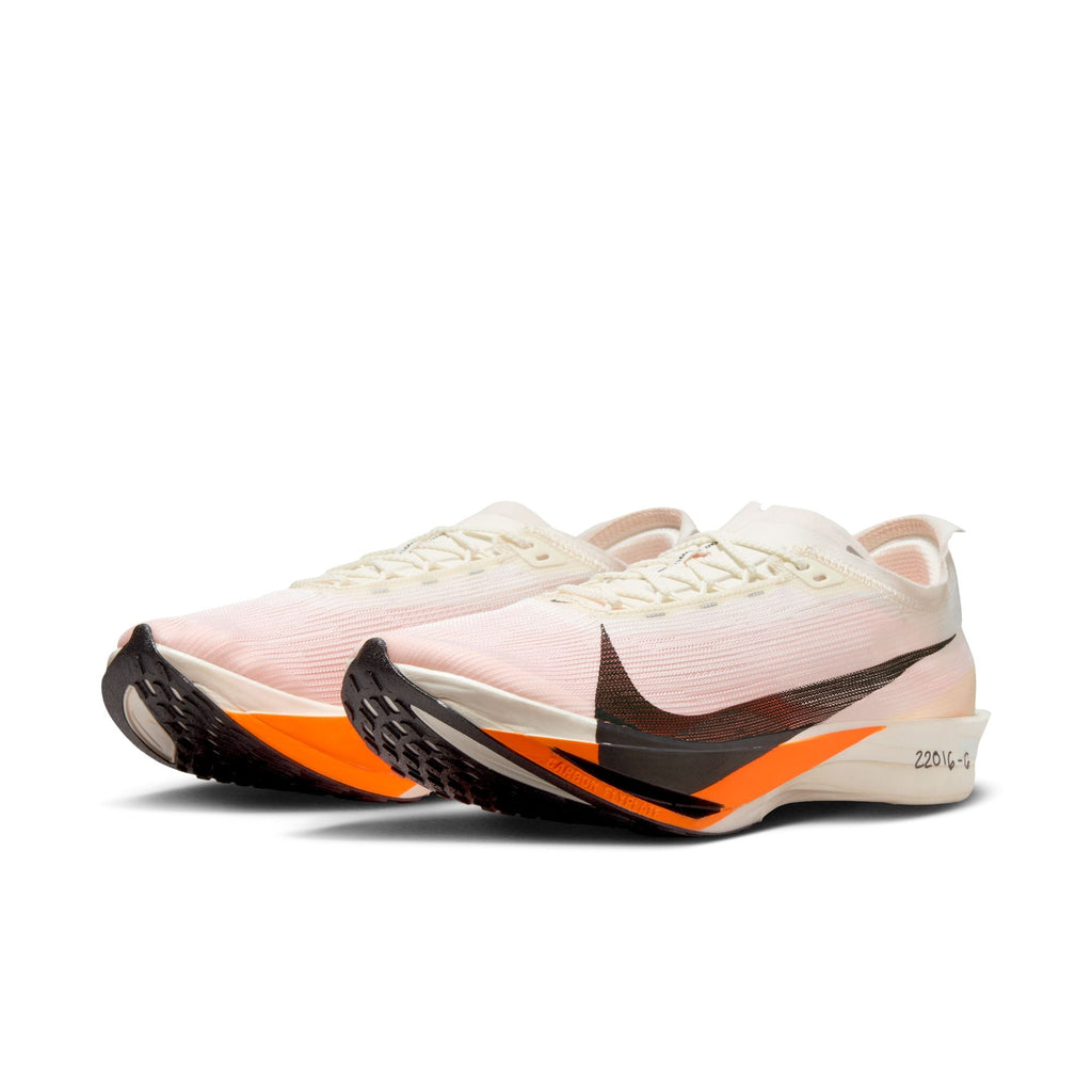 Nike Unisex Streakfly 2 Proto (100 - Sail/Black-Total Orange-White)