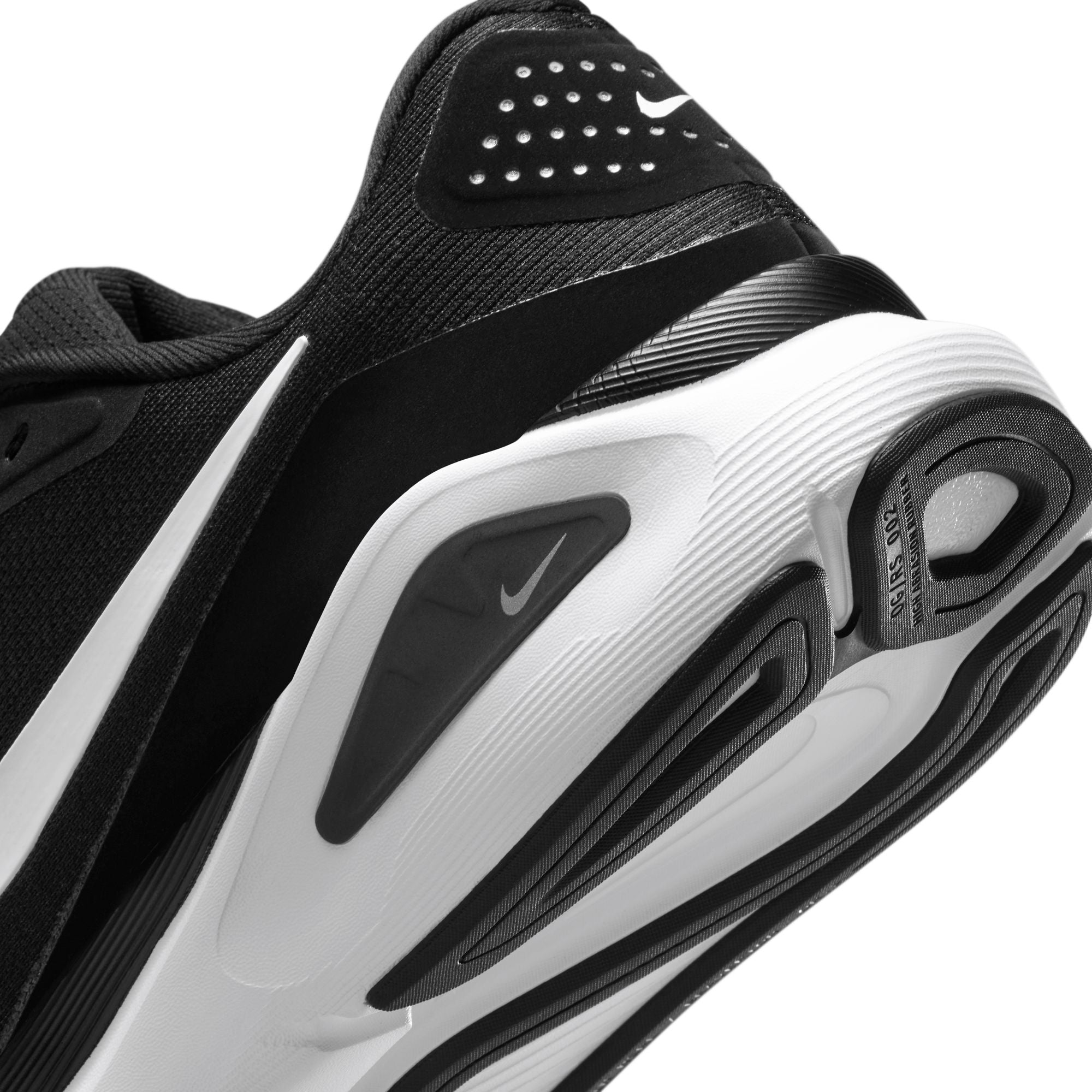 Nike Women’s Structure 26 (003 - Black/White-Cool Grey-Metallic Silver)
