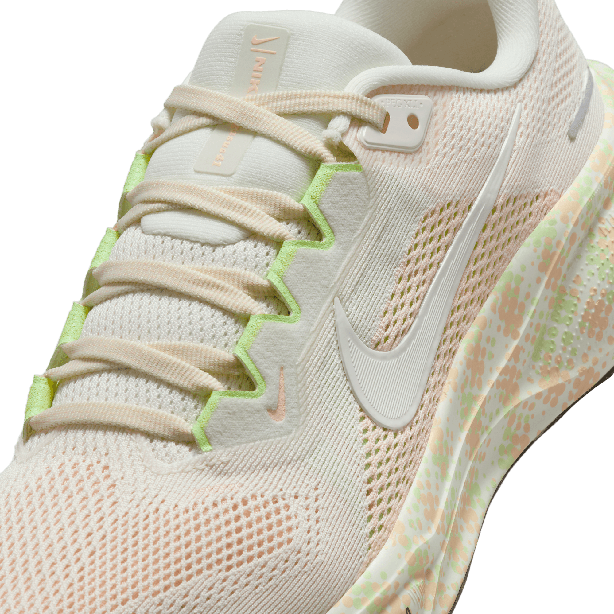 Nike Women's Pegasus 41 (133 - Sail/Sail-Crimson Tint-Vapor Green)