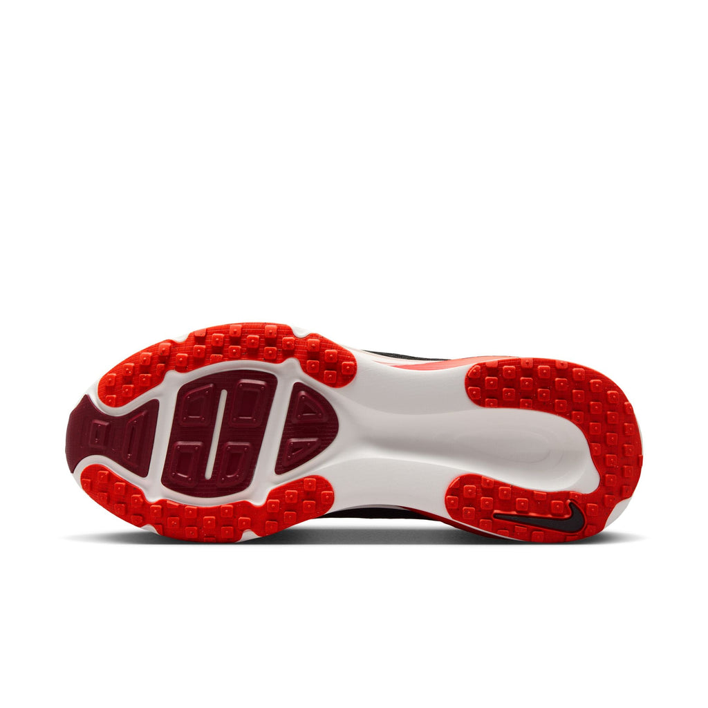 Nike Men's Vomero 18 (008 - Black/Metallic Silver-Bright Crimson)
