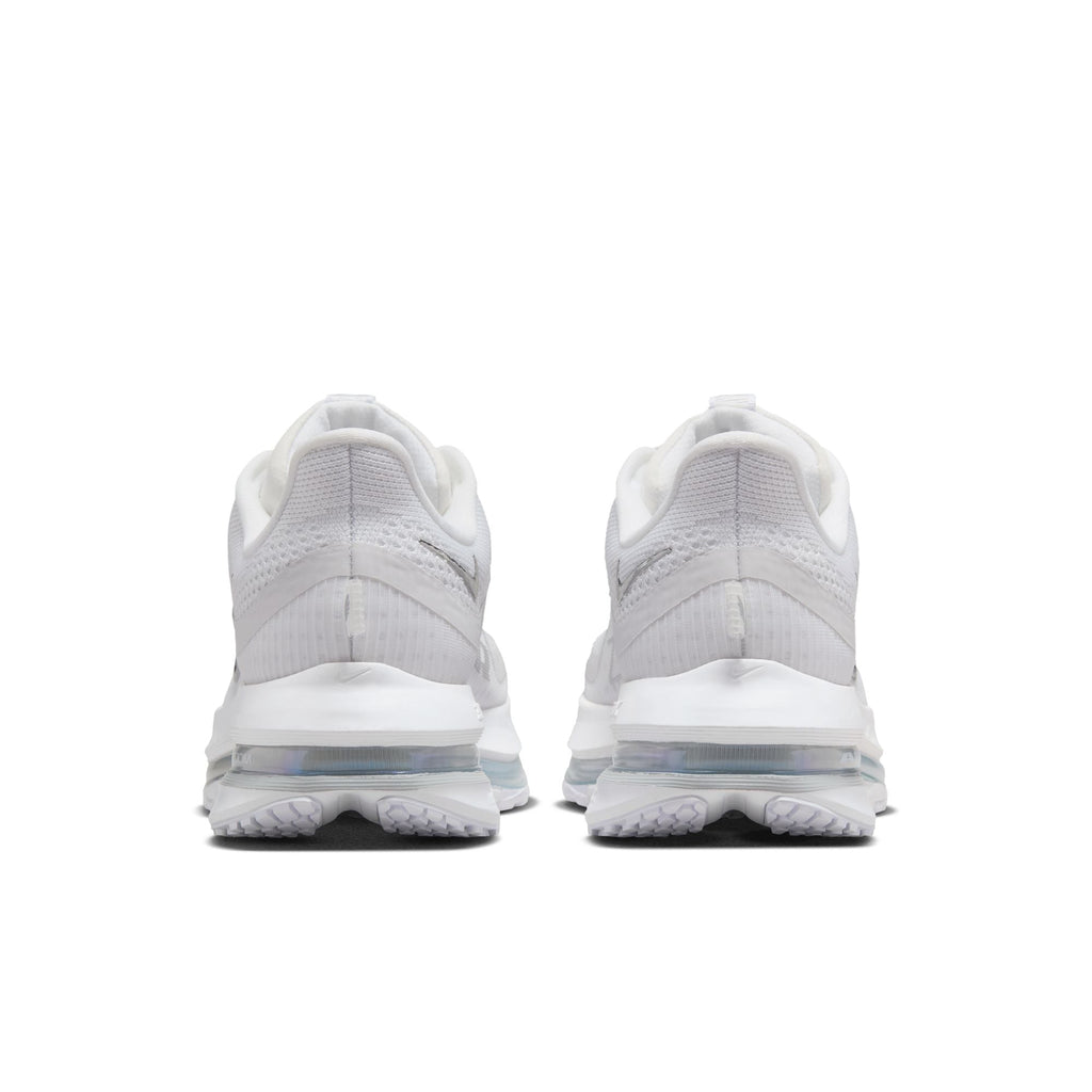 Nike Women's Pegasus Premium (102 - White/Metallic Silver-Metallic Silver)