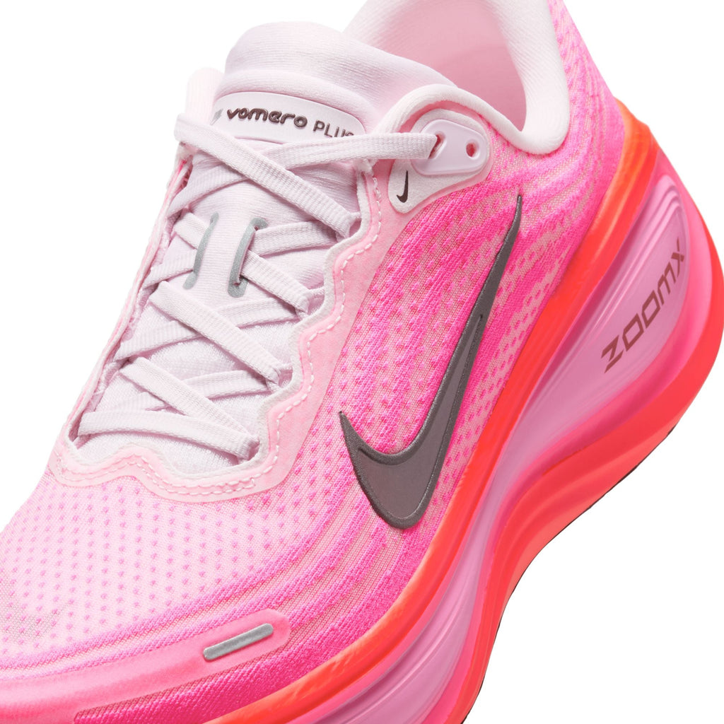 Nike Women's Vomero Plus (604 - Hyper Pink/Burgundy Crush-Bright Crimson)
