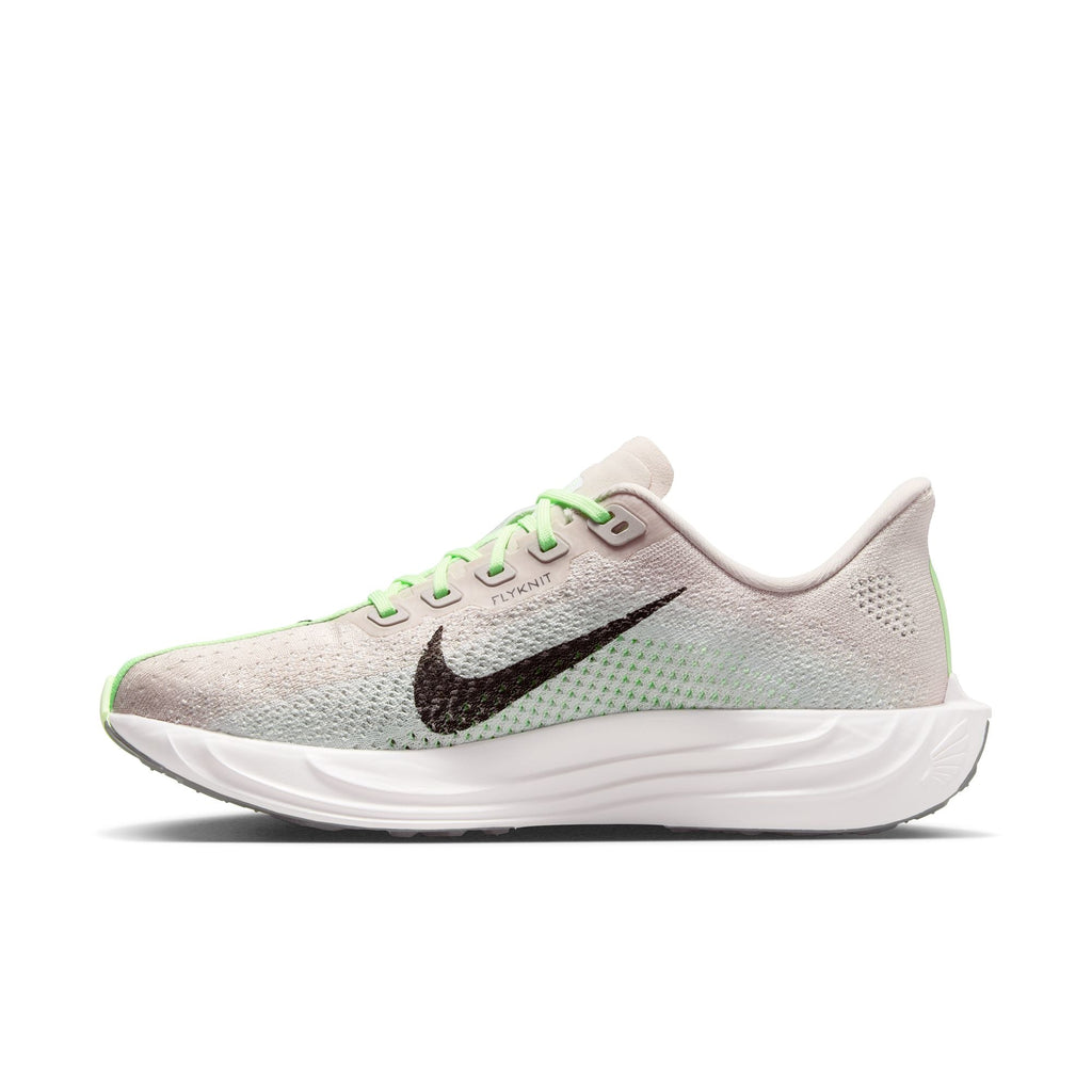 Nike Women’s Pegasus Plus (602 - Silt Red/Black-Barely Volt-Platinum Tint)