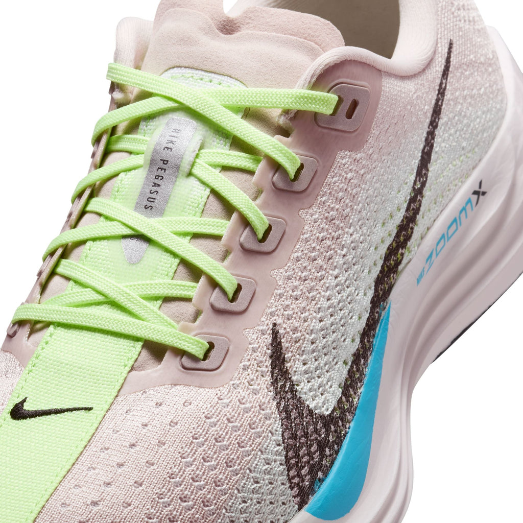 Nike Women’s Pegasus Plus (602 - Silt Red/Black-Barely Volt-Platinum Tint)
