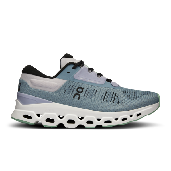 On Women’s Cloudstratus 3 (Wash/Nimbus)